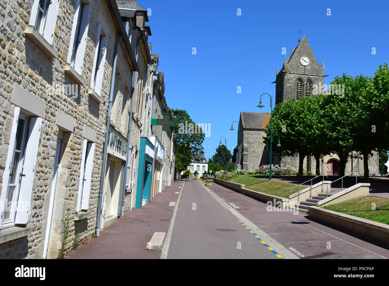 Sainte-Mère-Église est le premier village en Normandie libérée par l'armée des États-Unis le jour J, le 6 juin 1944. Dans la nuit avant le D-Day American s Banque D'Images