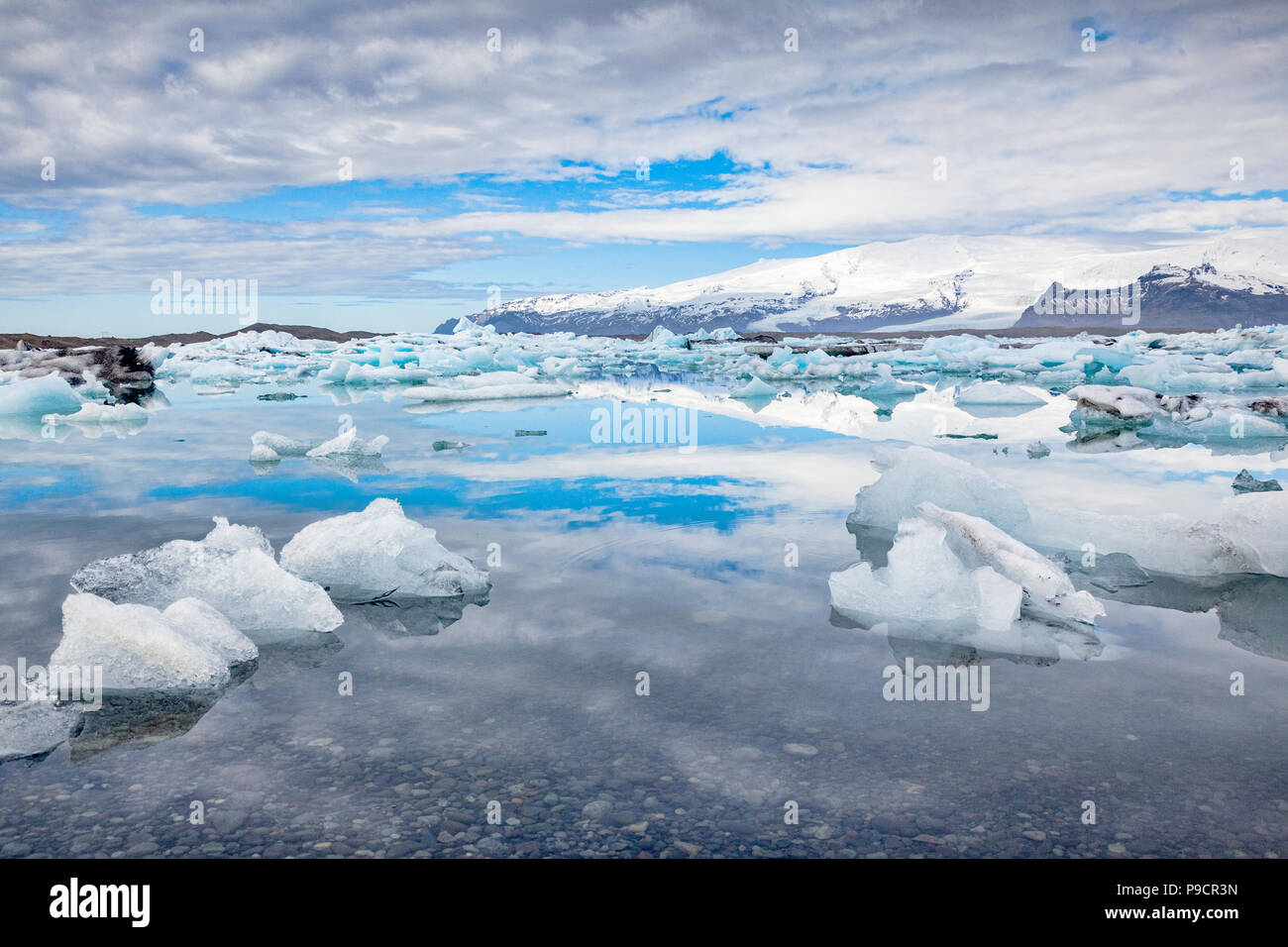 Rivière Jokulsarlon glacial lagoon, Iceland Banque D'Images