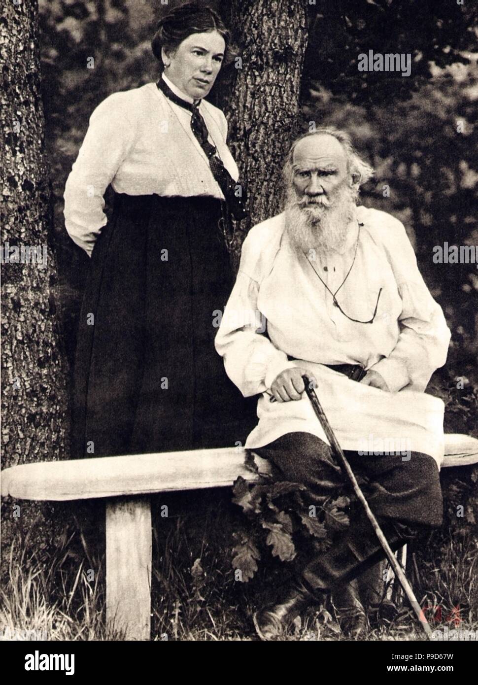 Léon Tolstoï et sa fille Alexandra. Musée : Fédération Archives d'état de la littérature et l'Art, Moscou. Banque D'Images