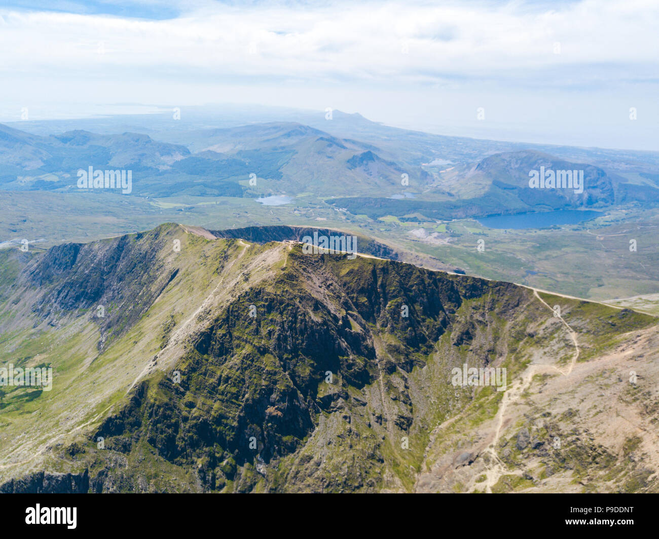 Le sommet du Mont Snowdon, le Pays de Galles, Royaume-Uni. Mont Snowdon se situe à 1 085 mètres au-dessus du niveau de la mer. Banque D'Images