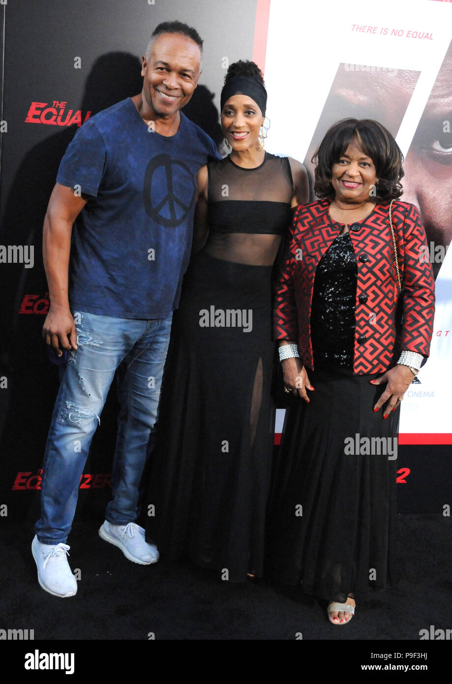 Los Angeles, Californie, USA. 17 juillet, 2018. Singer Ray Parker Jr. et sa famille assistent à la Colombie-Britannique Photo Première mondiale de '2' de l'Égaliseur au théâtre chinois de Grauman le 17 juillet 2018 à Hollywood, Californie. Photo de Barry King/Alamy Live News Banque D'Images