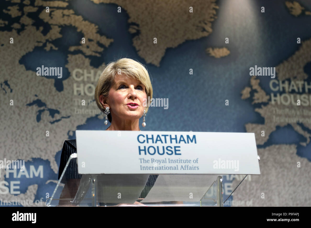 London / UK - 18 juillet 2018 : Julie Bishop, ministre australien des affaires étrangères, parlant au think-tank Chatham House dans le centre de Londres. Credit : Dominic Dudley/Alamy Live News Banque D'Images