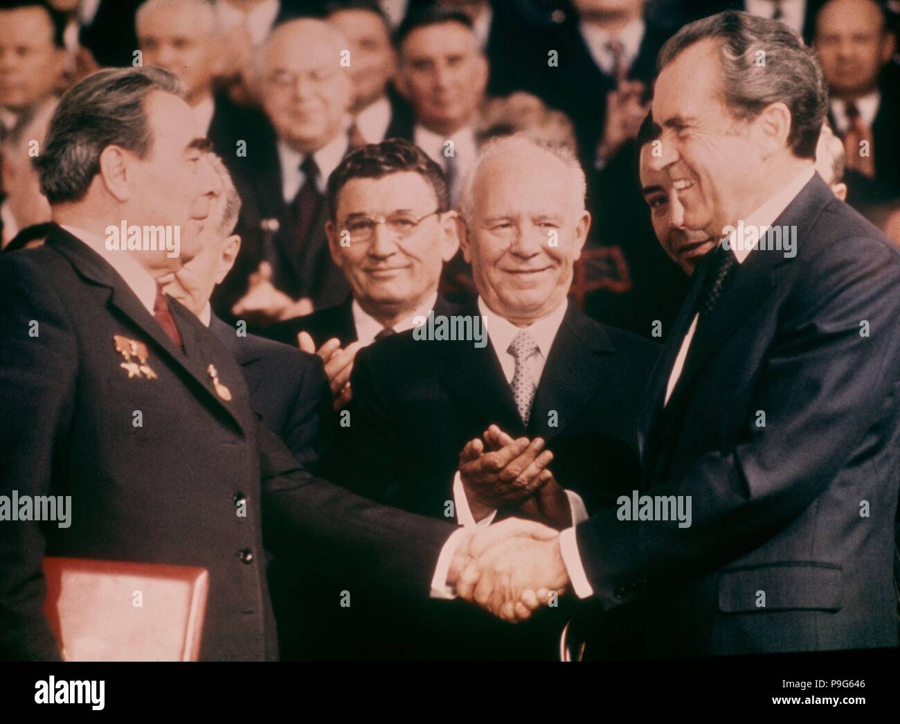RICHARD NIXON Y LEONIDAS BREJNEV - FOTOGRAFIA AÑOS 70. Banque D'Images