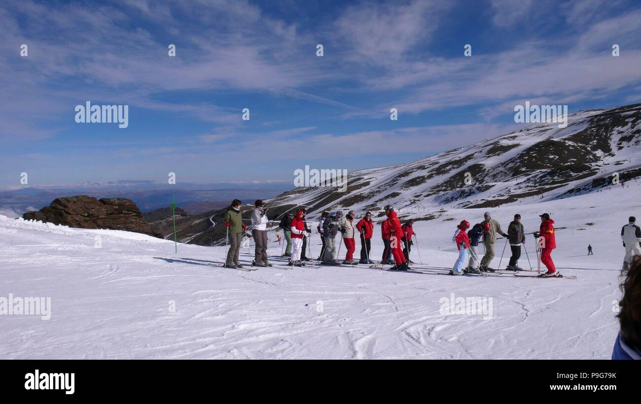 ESTACION DE ESQUI DE SIERRA NEVADA. Lieu : extérieur, la Sierra Nevada, Granada, Espagne. Banque D'Images