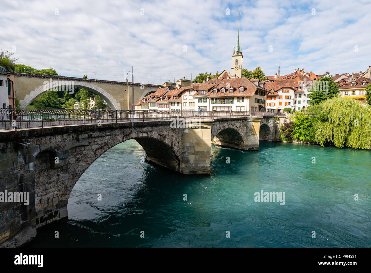 Berne, la capitale de la Suisse, est construit autour d'un escroc dans l'Aare. Il tire ses origines du 12ème siècle, avec son archit Banque D'Images