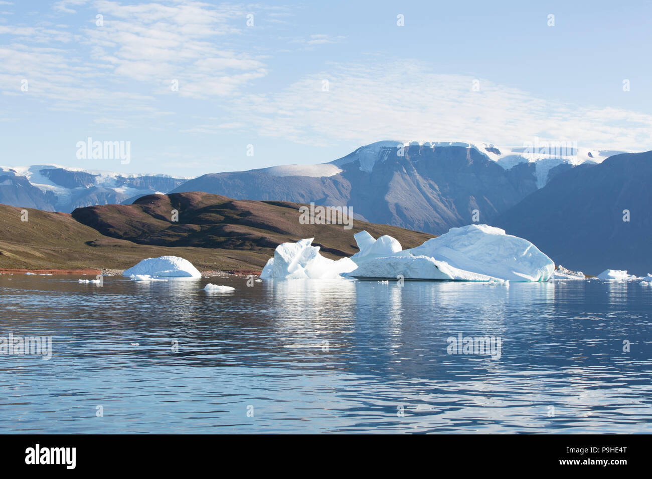 Les icebergs, Scoresby Sound, Groenland Banque D'Images