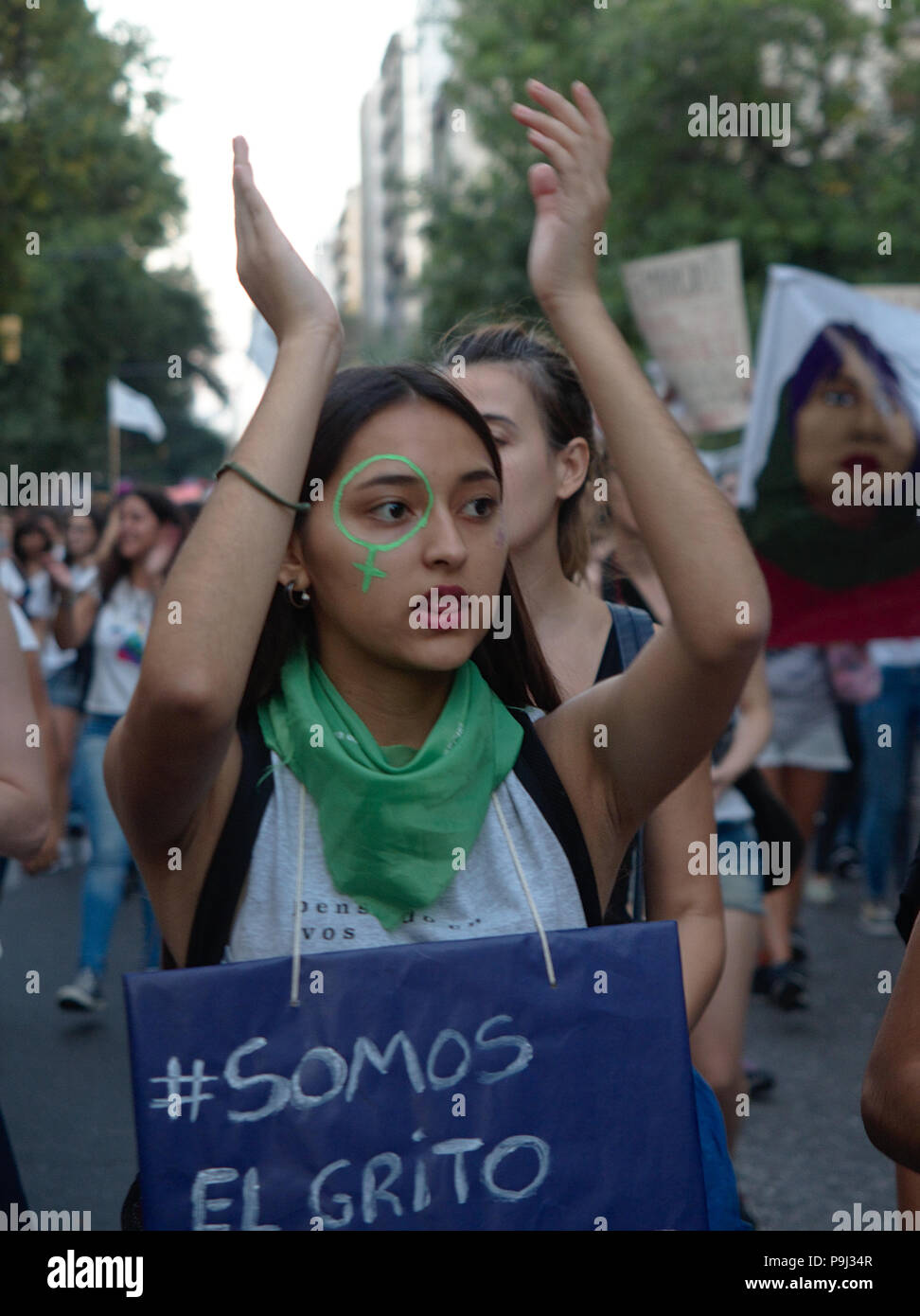 Cordoba, Argentine - mars 8, 2018 mars : les femmes pour leur demander de l'homme sur la Journée internationale de la femme. Banque D'Images