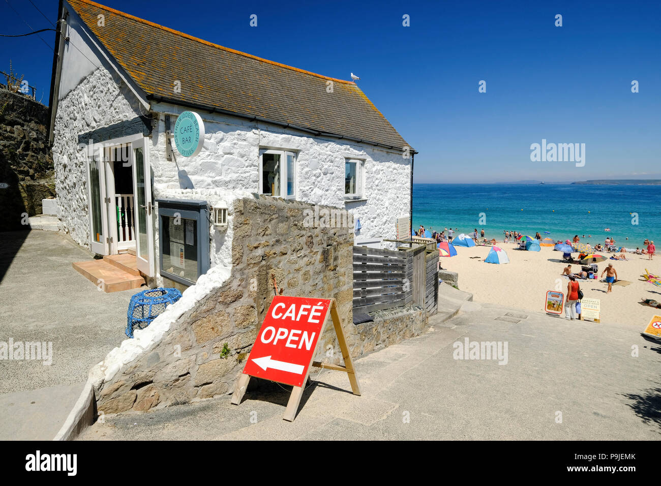 Le café sur Porthgwidden beach à St Ives, Cornwall. Banque D'Images