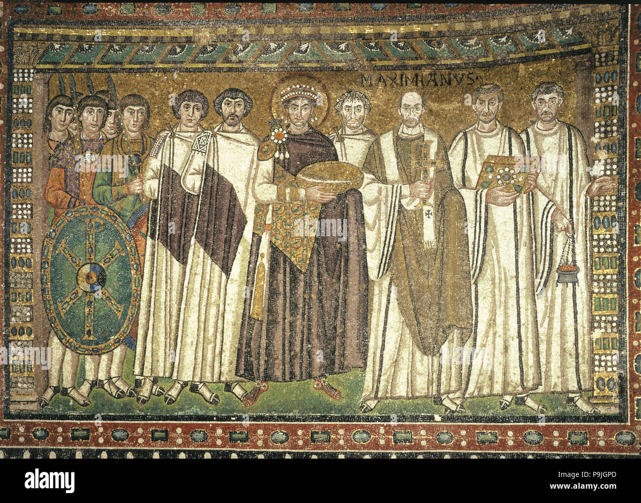 Justinien et son entourage", mosaïque de l'église San Vitale à Ravenne. Banque D'Images