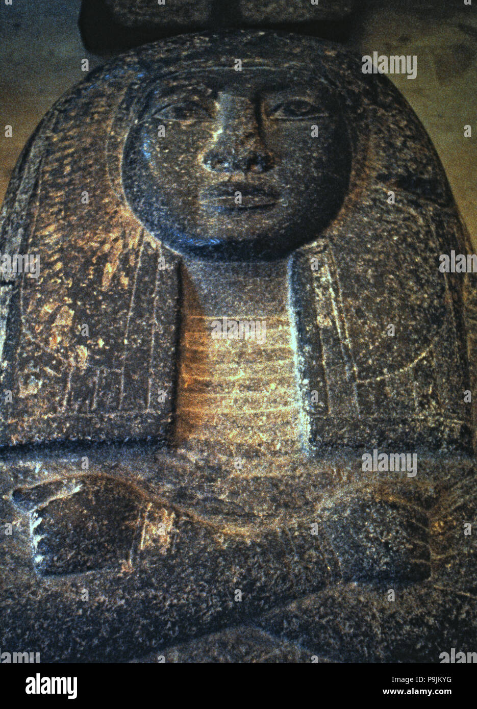 Détail de la couverture d'une prêtresse sarcophage. Banque D'Images