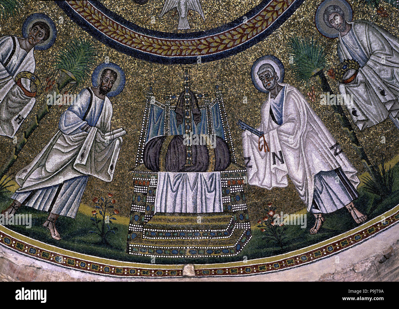Détail de la mosaïque de saint Paul et de Saint Pierre dans le dôme du Baptistère des Ariens à Rav… Banque D'Images