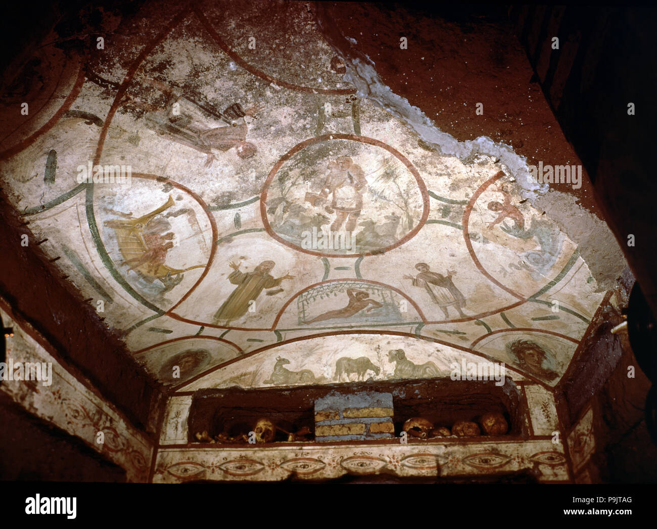 Le Bon Pasteur", fresque conservés dans les catacombes de Saint Pierre et Marcellin à Rome. Banque D'Images