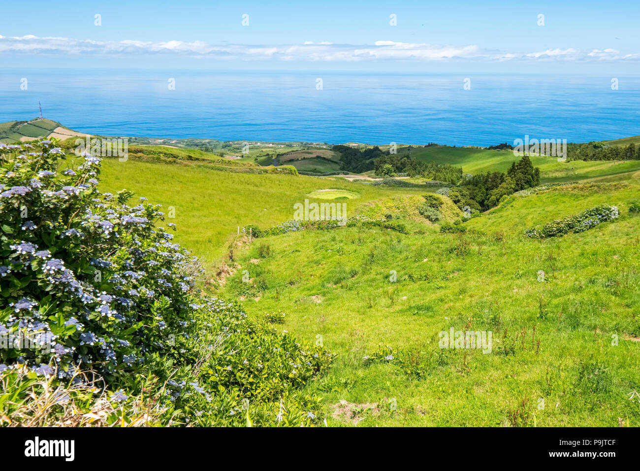 Les pentes fertiles du volcan dormant à Sete Cidades, l'île de São Miguel, Açores Banque D'Images