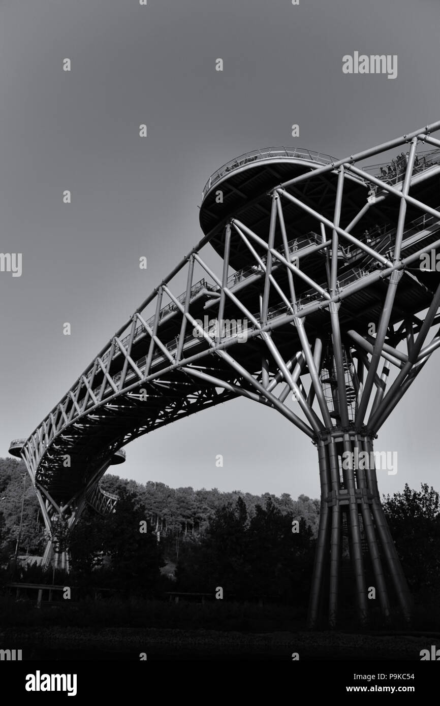 Au milieu de pont Tabiat , Iran Téhéran Banque D'Images