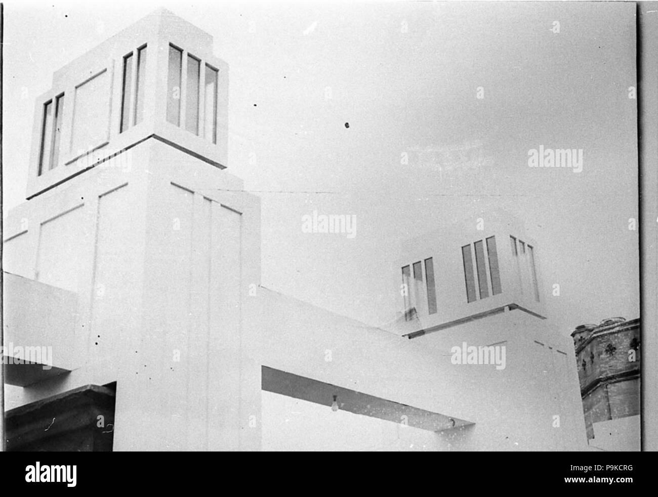 SLNSW 266 442596 portes Art déco à Government House Gloucester Visite royale 1934 Banque D'Images