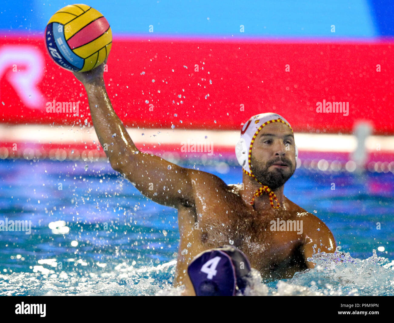 Les piscines Bernat Picornell, Barcelone, Espagne. 18 juillet, 2018. 33e Championnats de water-polo européen, l'Espagne contre la France les hommes ; Felipe Perrone joueur espagnol pendant le match : Action Crédit Plus Sport/Alamy Live News Banque D'Images