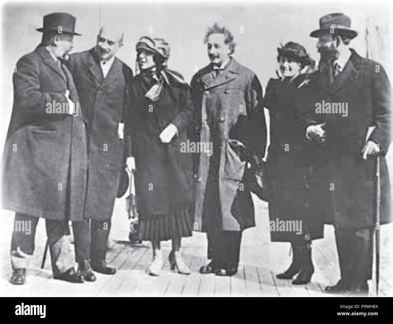 109 Albert Einstein avec Elsa Banque D'Images