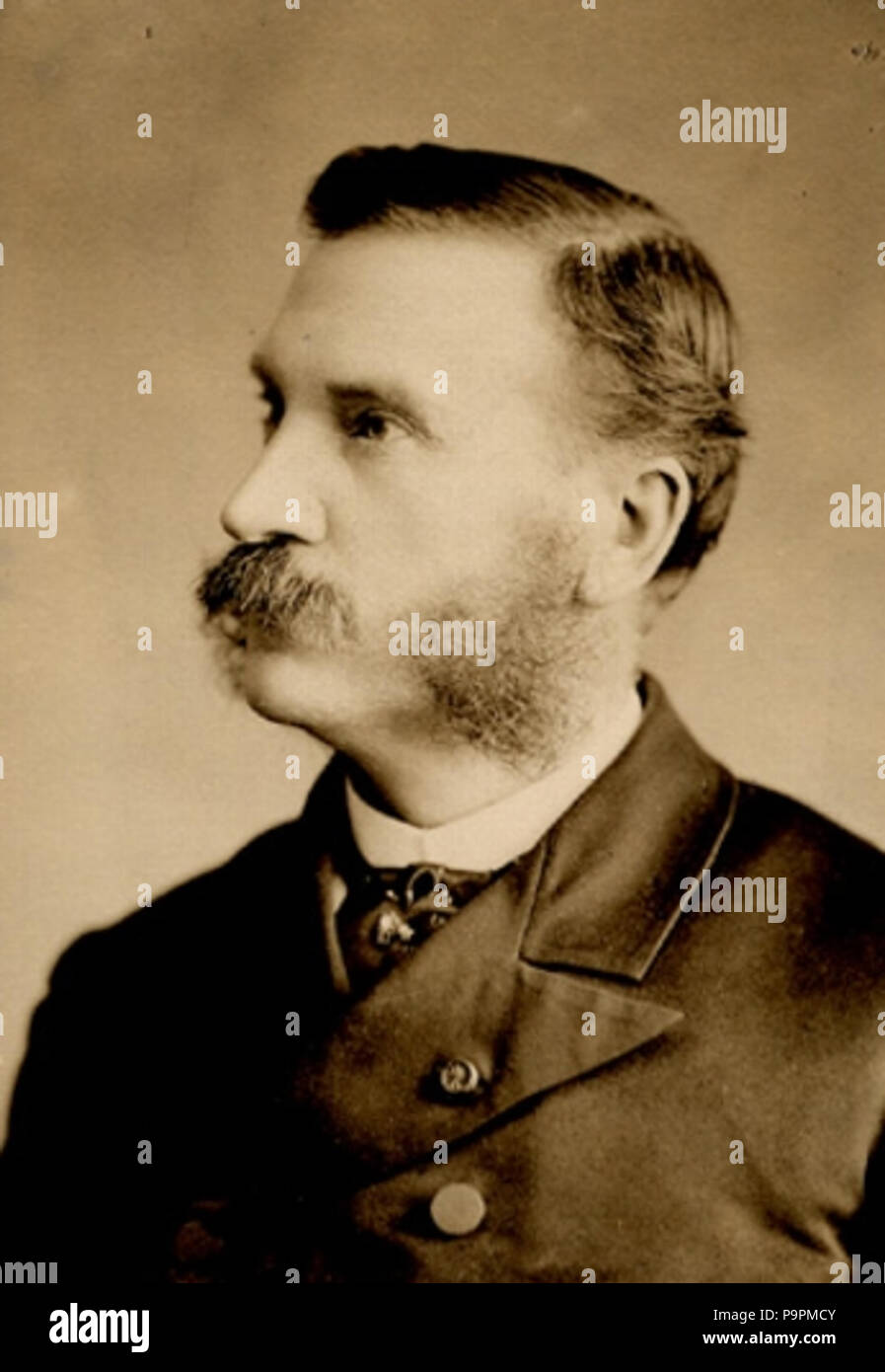 101 Adolphe-Basile Routhier Banque D'Images