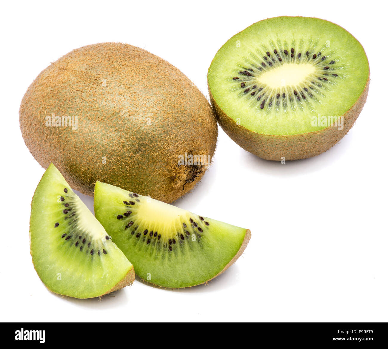 Un ensemble de kiwis (groseille chinois), une moitié et deux tranches isolé sur fond blanc Banque D'Images
