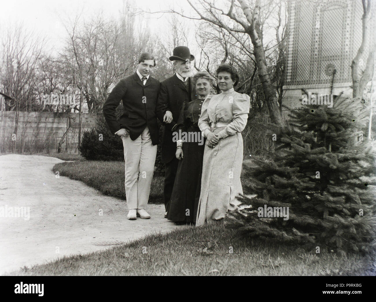 220 86250 Fortepan Chapeau melon Banque D'Images