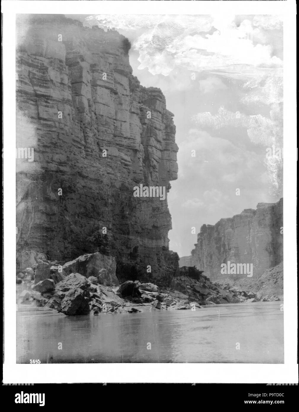 337 Colorado River à l'entrée de Marble Canyon, Grand Canyon, 1900-1930 (SHC-3893) Banque D'Images