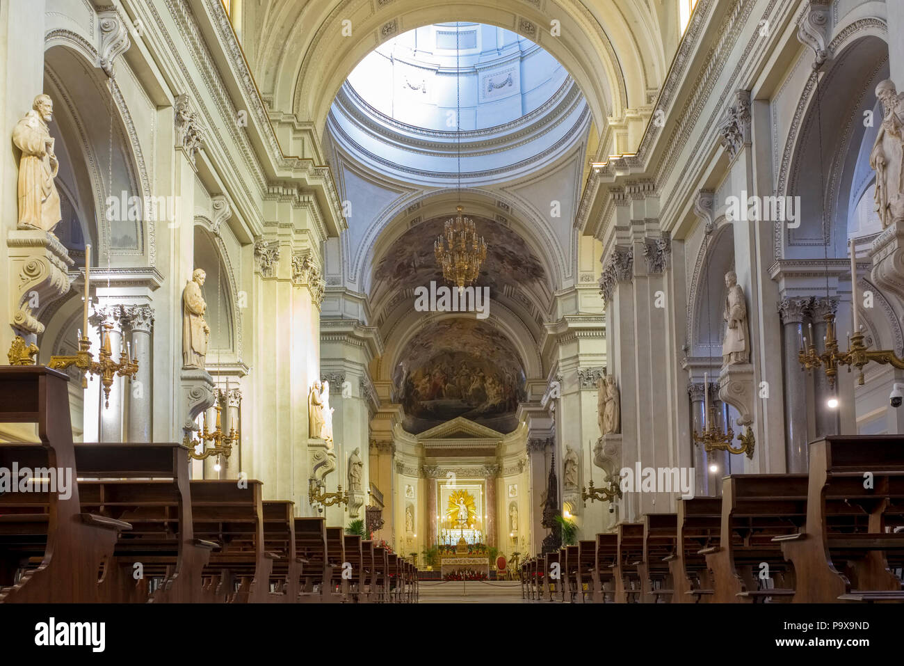 Intérieur de la cathédrale de Palerme de l'Assomption de la Vierge Marie, Palermo, Sicily, Italy, Europe Banque D'Images