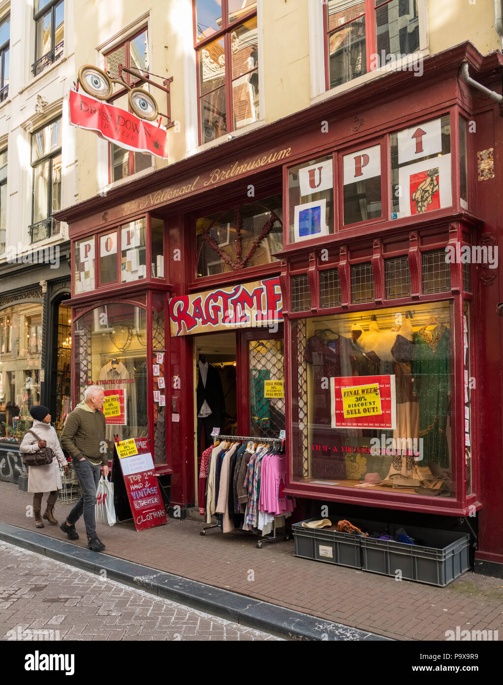 Ragtime, une boutique vintage store dans le quartier branché de 9 Streets area Amsterdam, Pays-Bas, Hollande, Europe Banque D'Images