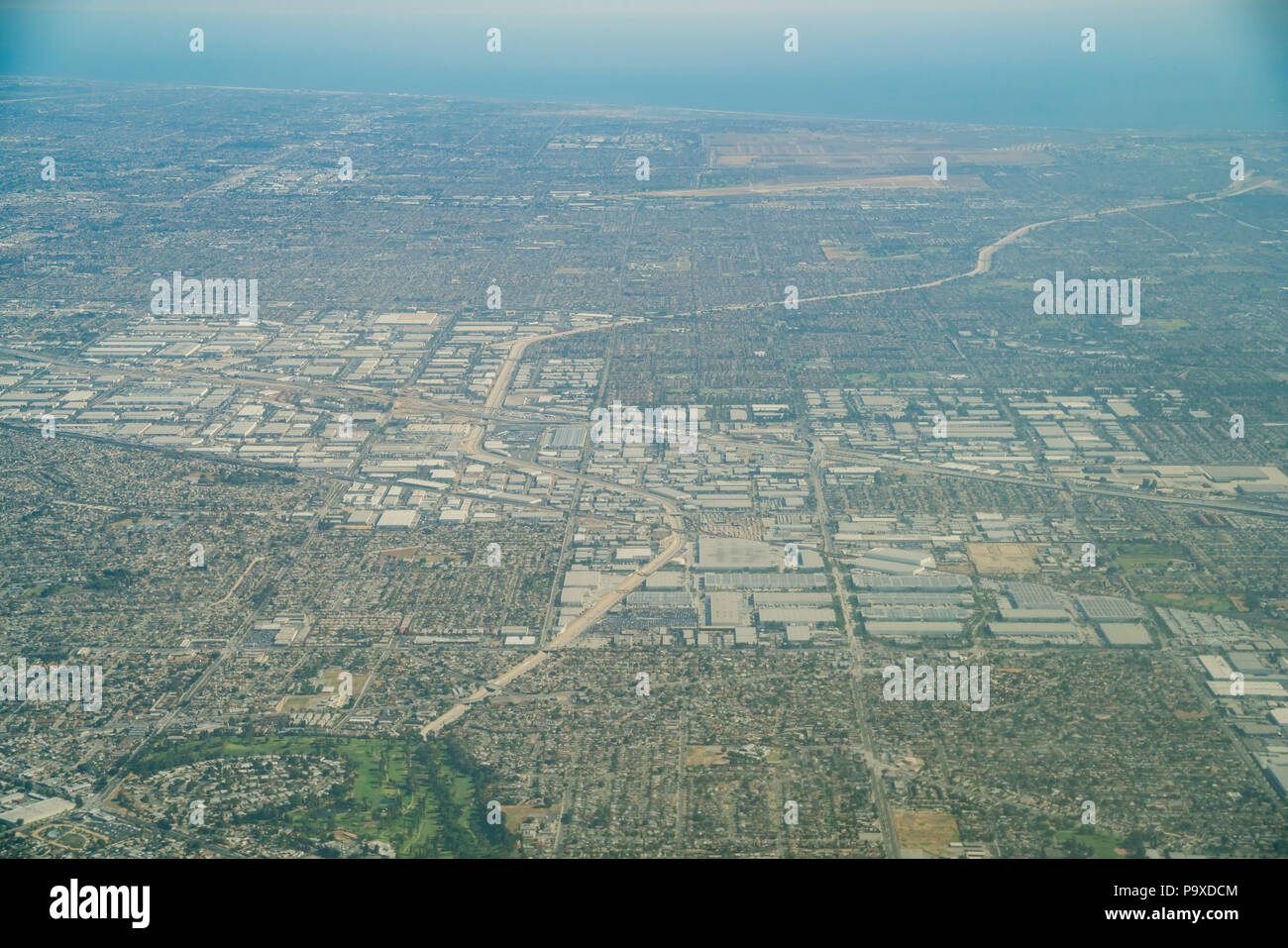Vue aérienne de la région de Cerritos, Buena Park à Los Angeles County, Californie Banque D'Images