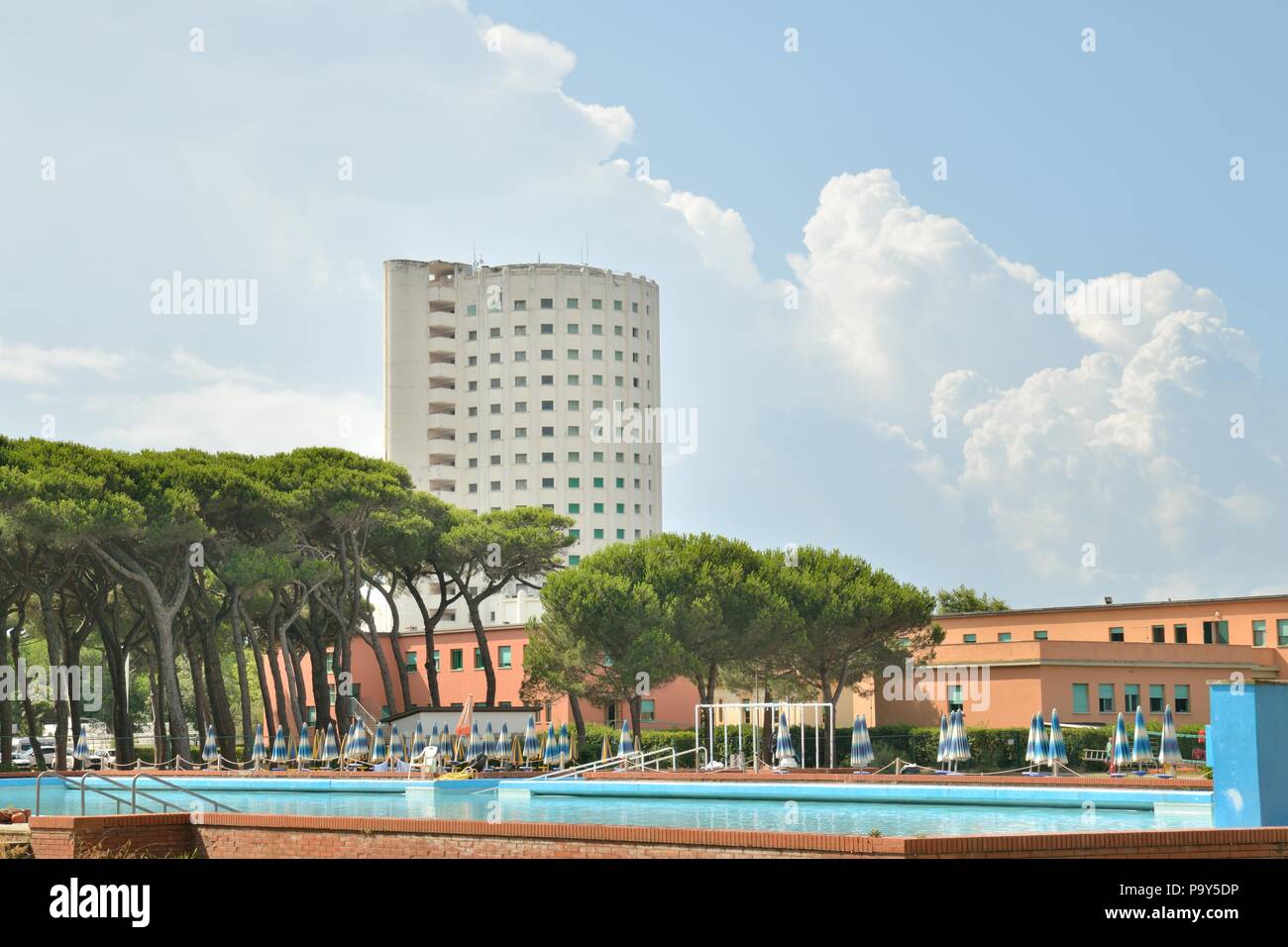 Edoardo Agnelli, Colonia marina Marina di Massa 1933 balilla torre - Vacances camp d'été, Marina di Massa, tour balilla Banque D'Images