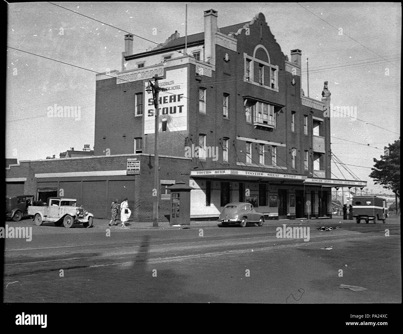 256 31791 SLNSW Le Capitaine Cook Hôtel prises pour LJ Hooker Ltd Banque D'Images