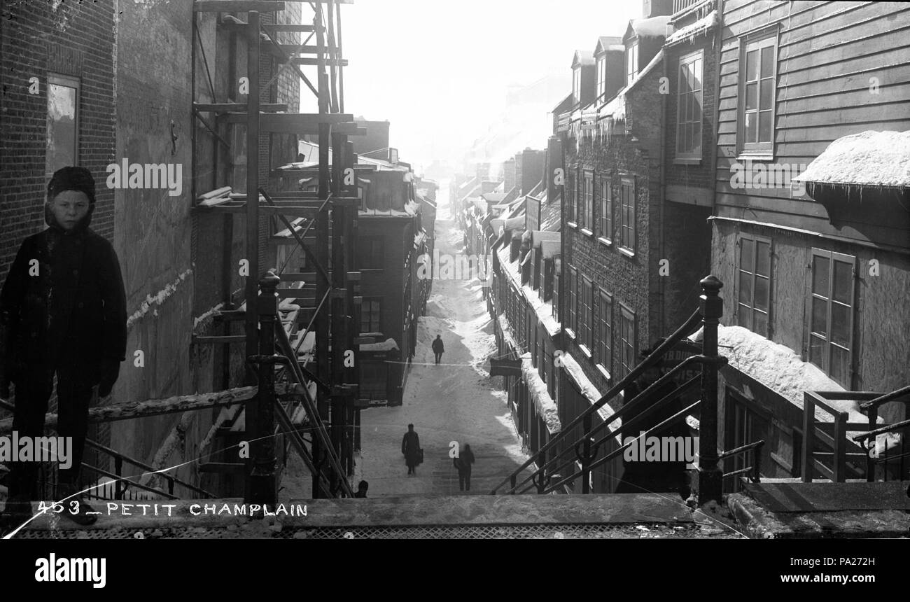 210 Quartier Vieux-Quebec-Basse-Ville - Rue Petit-Champlain BAnQ P560S1P453 Banque D'Images