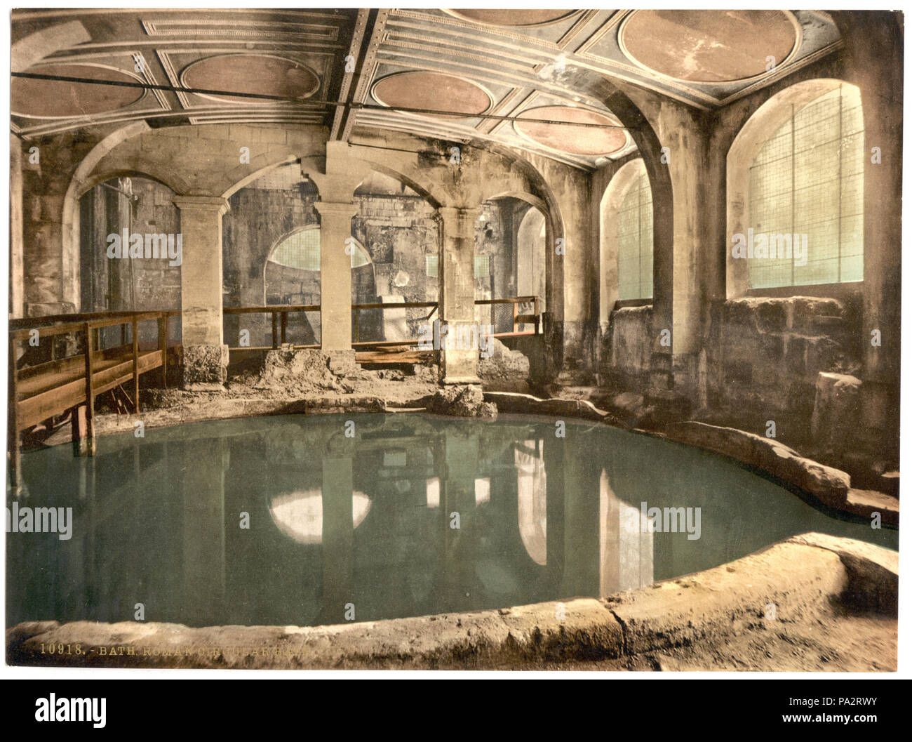 . Anglais : Photochrom de la "baignoire circulaire' aux bains romains de Bath . Entre 1890 et 1905 Circulaire 314 Bain Romain, baignoire, c1900 Banque D'Images