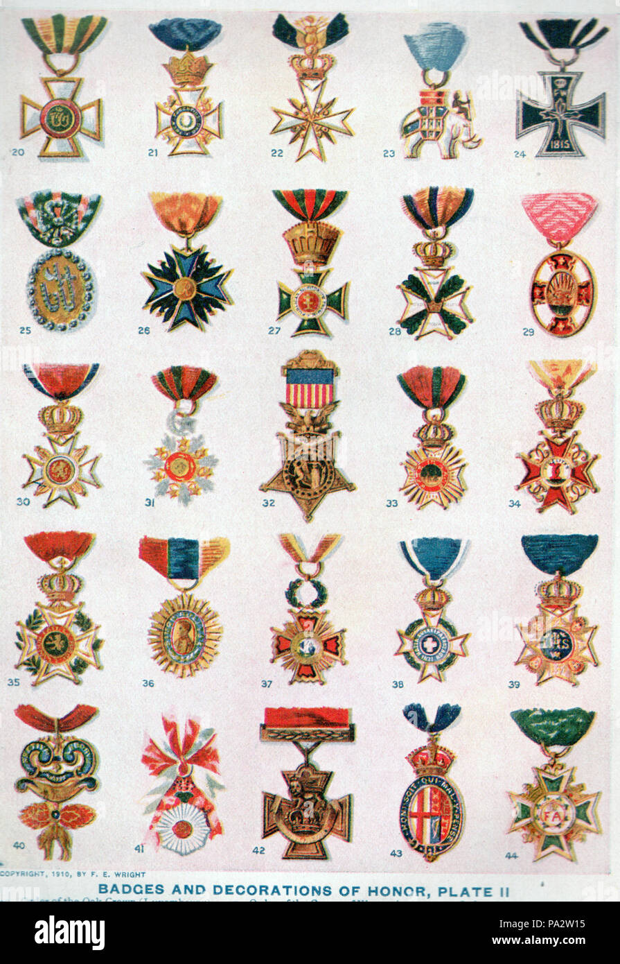 . 20  : Ordre de la couronne de chêne (Luxembourg) 21 : l'Ordre du mérite militaire (Württemberg) 22 : Ordre de Saint John (Chevaliers de Malte) 23 : Ordre de l'éléphant (Danemark) 24 : Ordre de la Croix de Fer (Prusse) 25 : le Badge Nichan (Tunis), de l'ordre du Nichan Iftikhar (Gloire) 26 : à l'ordre de l'Aigle Noir (Prusse) 27 : Ordre de Saint Stephen (Hongrie) 28 : William Militaire Ordre (Pays-Bas) 29 : Ordre du Lion et du Soleil (Perse) 30 : à l'ordre de Saint-olaf (Norvège) 31 : à l'ordre du Medjidie (Turquie) 32 : Médaille d'Honneur (United States) 33 : Ordre de Saint Hubert (Bavière) 34 : Ordre de la fidélité (B Banque D'Images
