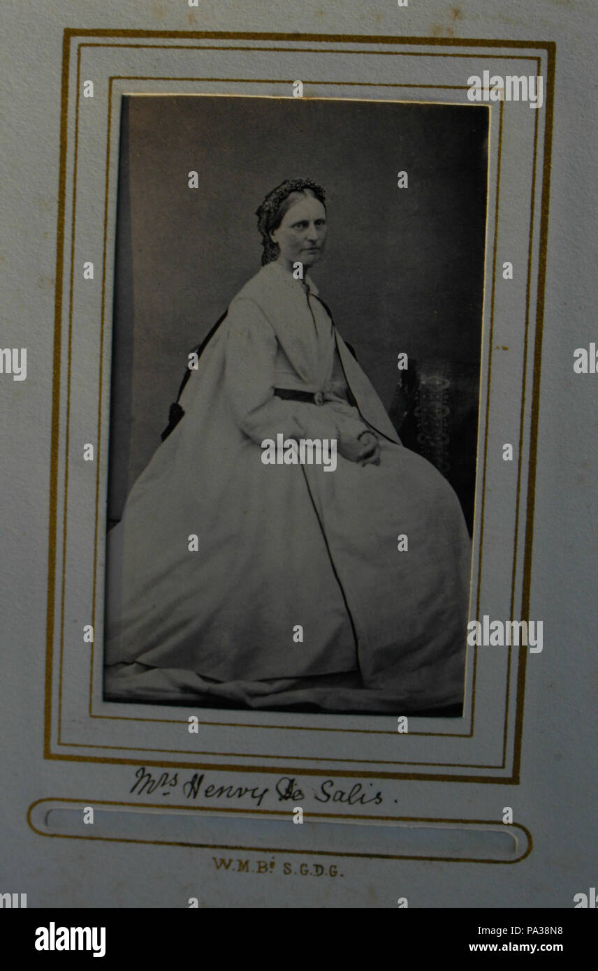 . French : Photo (par moi, R. de SalisRodolph (talk)) d'un vers 1860 Photo de Grace Elizabeth Henley (1823-1898), fille de Rt. L'honorable Joseph Warner Henley, DCL, de Waterperry, et à partir de 1853 épouse à Rev. Count Henry-Jerome Fane-de Salis (1828-1915). vers 1860 723 Grace E. Henley (1823-1898), à partir de 1853 épouse à Rev. Count Henry-Jerome Fane-de Salis Banque D'Images