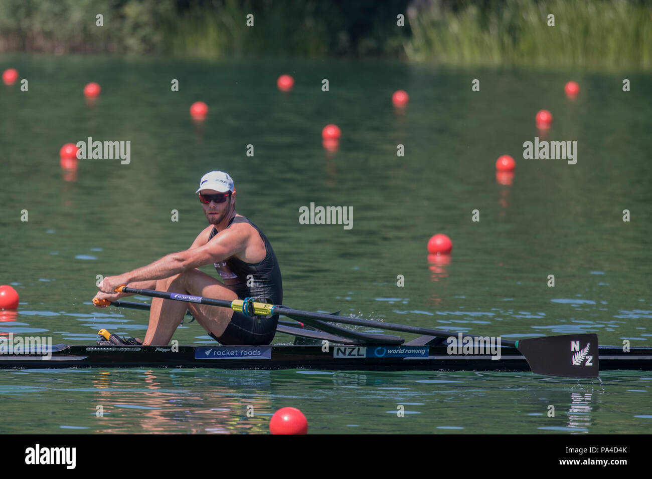 Lucerne, Suisse, 13 juillet 2018, Vendredi NZL1 Robbie MANSON, se dirigeant vers le ponton 'start', à la Coupe du Monde de la FISA, série, n°3, Lac Rotsee, © Peter SPURRIER/Alamy Live News Banque D'Images