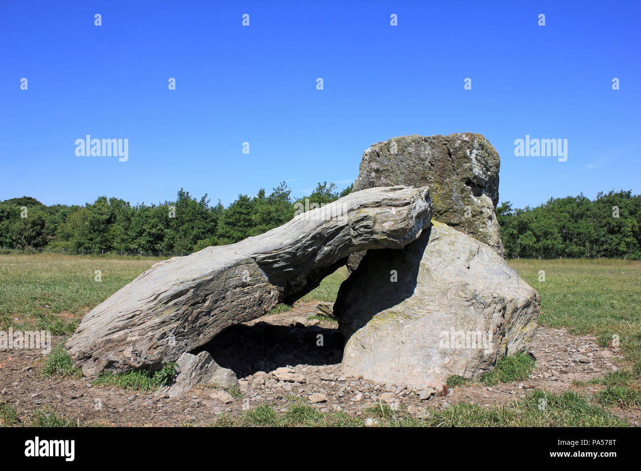 Presaddfed chambré tombes néolithiques Banque D'Images