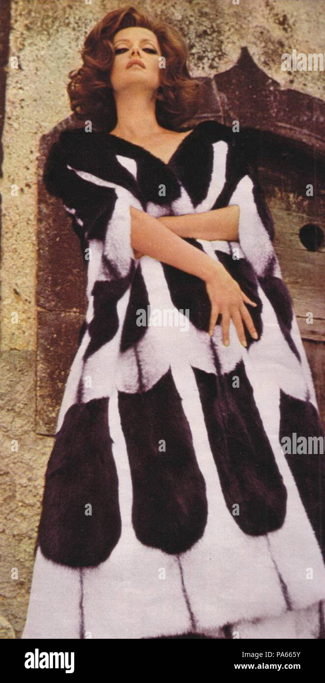 326 Oggi Virna Lisi Banque D'Images