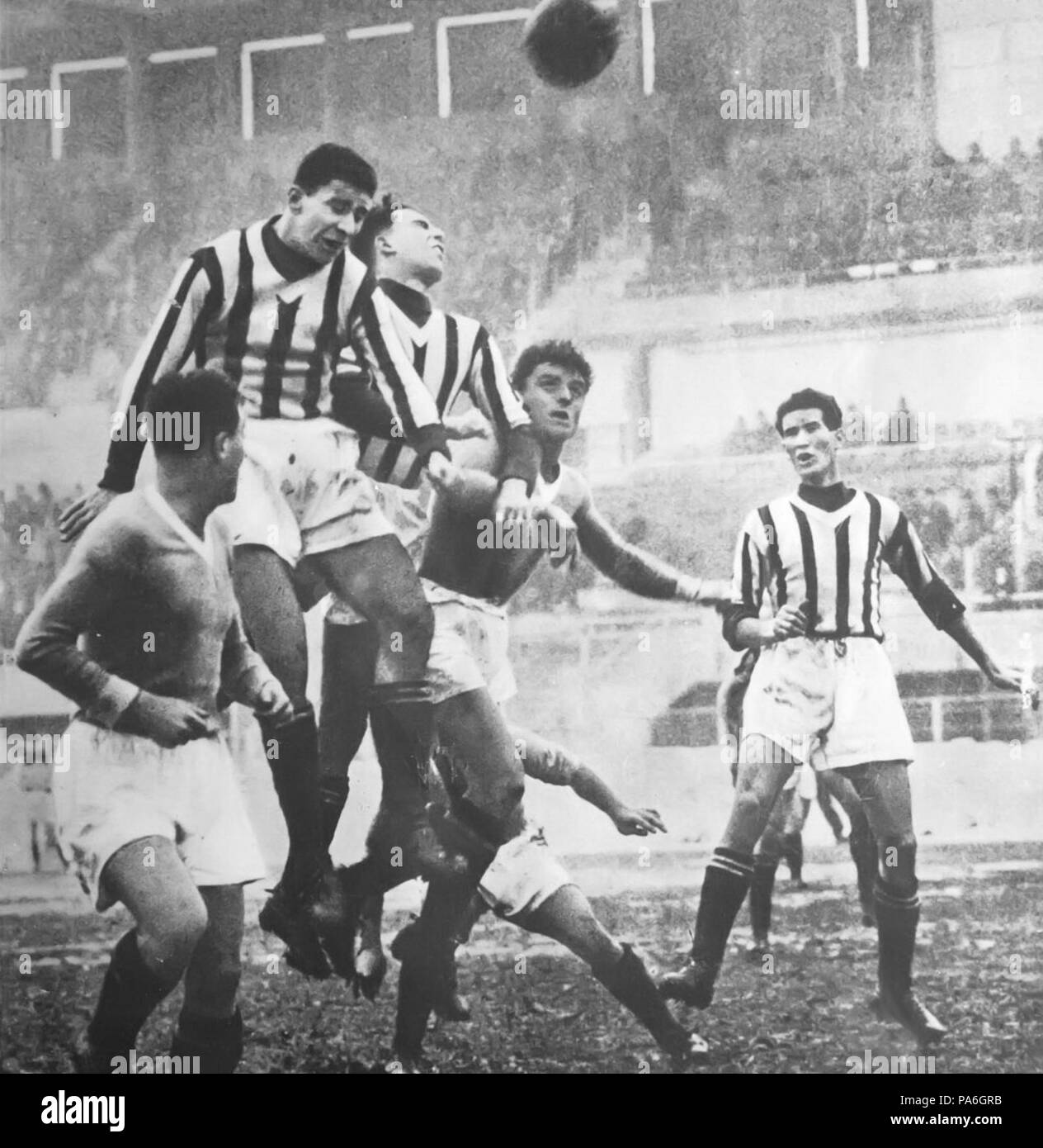 Serie A 1936-1937 - 232 v Juventus Napoli - Borel I &AMP ; II, Tricoli, Fenoglio, Varglien II Banque D'Images