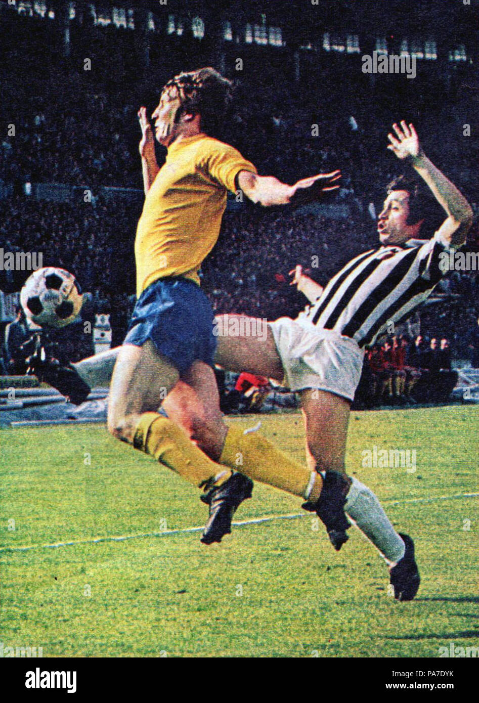 77 Coupe d'Europe 1972-1973 - Juventus v Derby County - John McGovern &AMP ; Franco Causio Banque D'Images