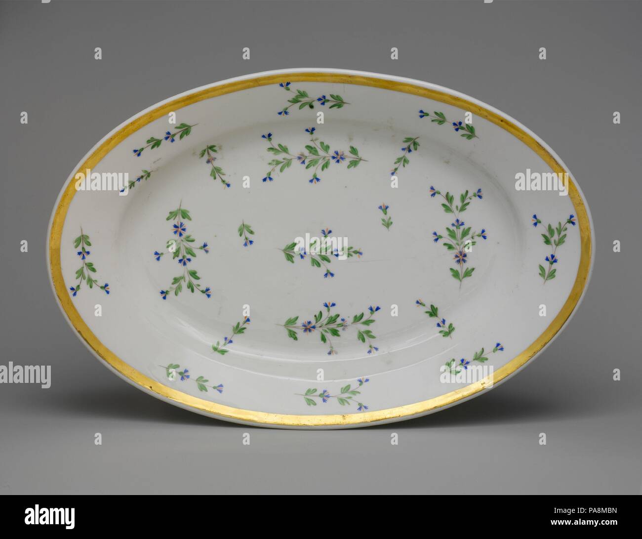 Plateau. Culture : le français. Dimensions : 1 1/4 x 14 15/16 x 9 15/16 in. (4,9 x 36,2 x 25,2 cm). Date : 1815-30. Musée : Metropolitan Museum of Art, New York, USA. Banque D'Images