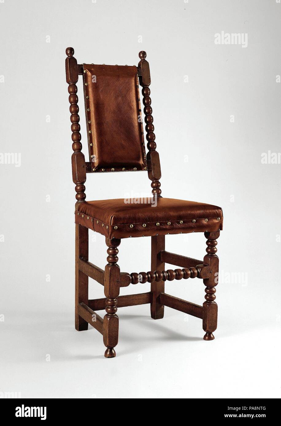 Side Chair. Culture : L'Américain. Dimensions : 45 x 18 1/2 x 15 1/2 in. (114,3 x 47 x 39,4 cm). Date : 1675-1700. Musée : Metropolitan Museum of Art, New York, USA. Banque D'Images