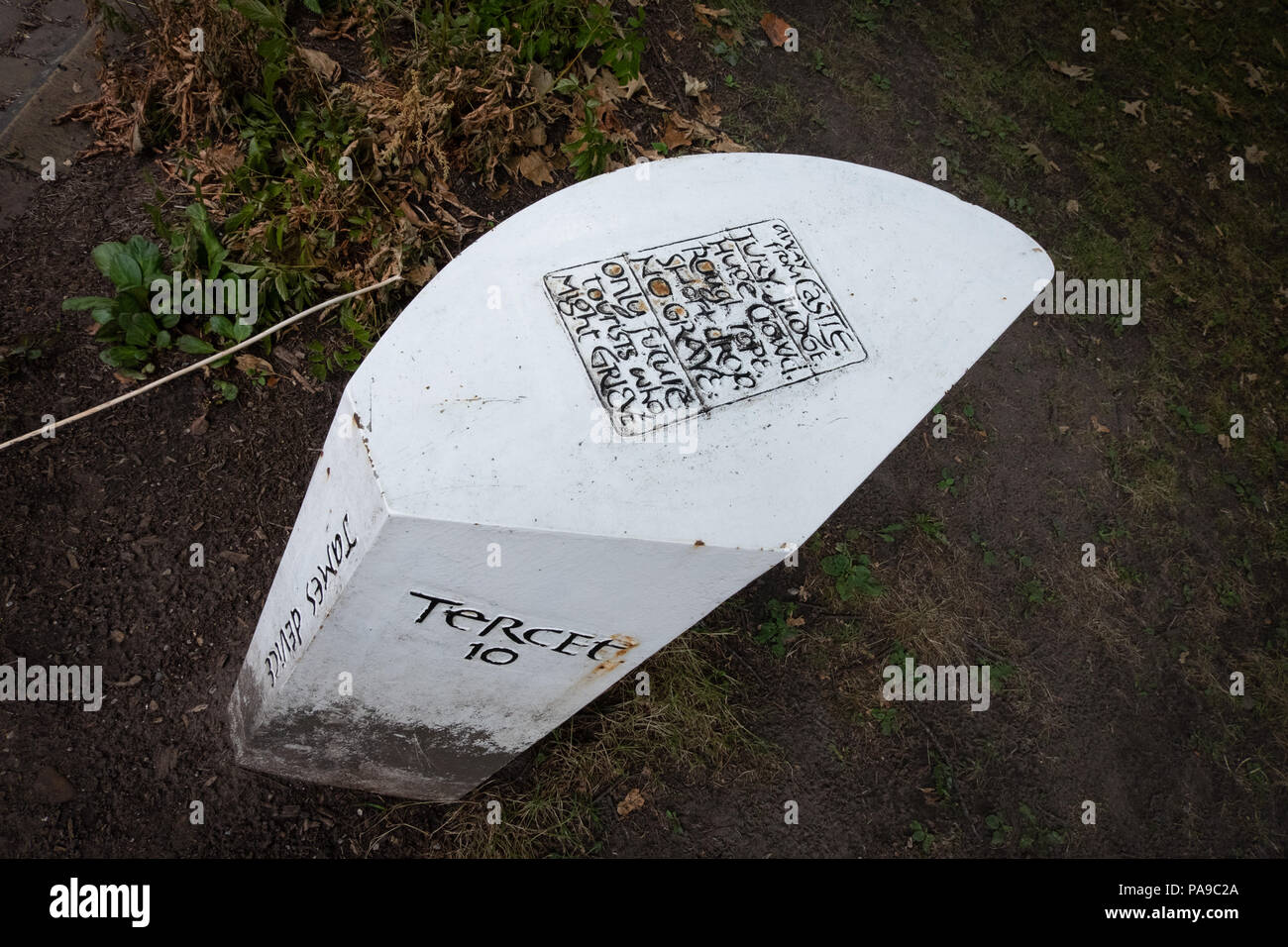 Publiez marquant le point de départ du sentier des sorcières de Pendle 400 dans la ville de Lancaster, Royaume-Uni Banque D'Images