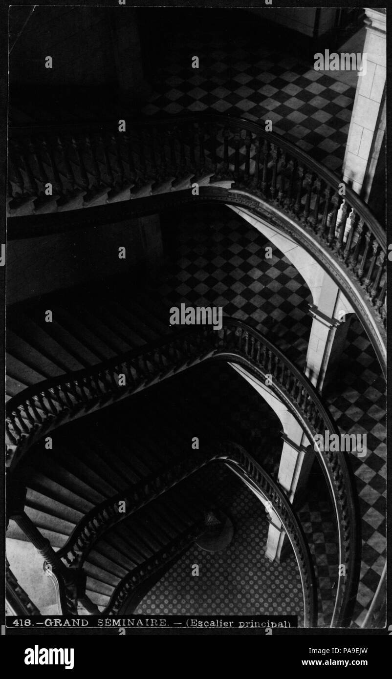 209 Quartier Vieux-Quebec - Grand Seminaire - Escalier BAnQ principal P560S1P418 Banque D'Images