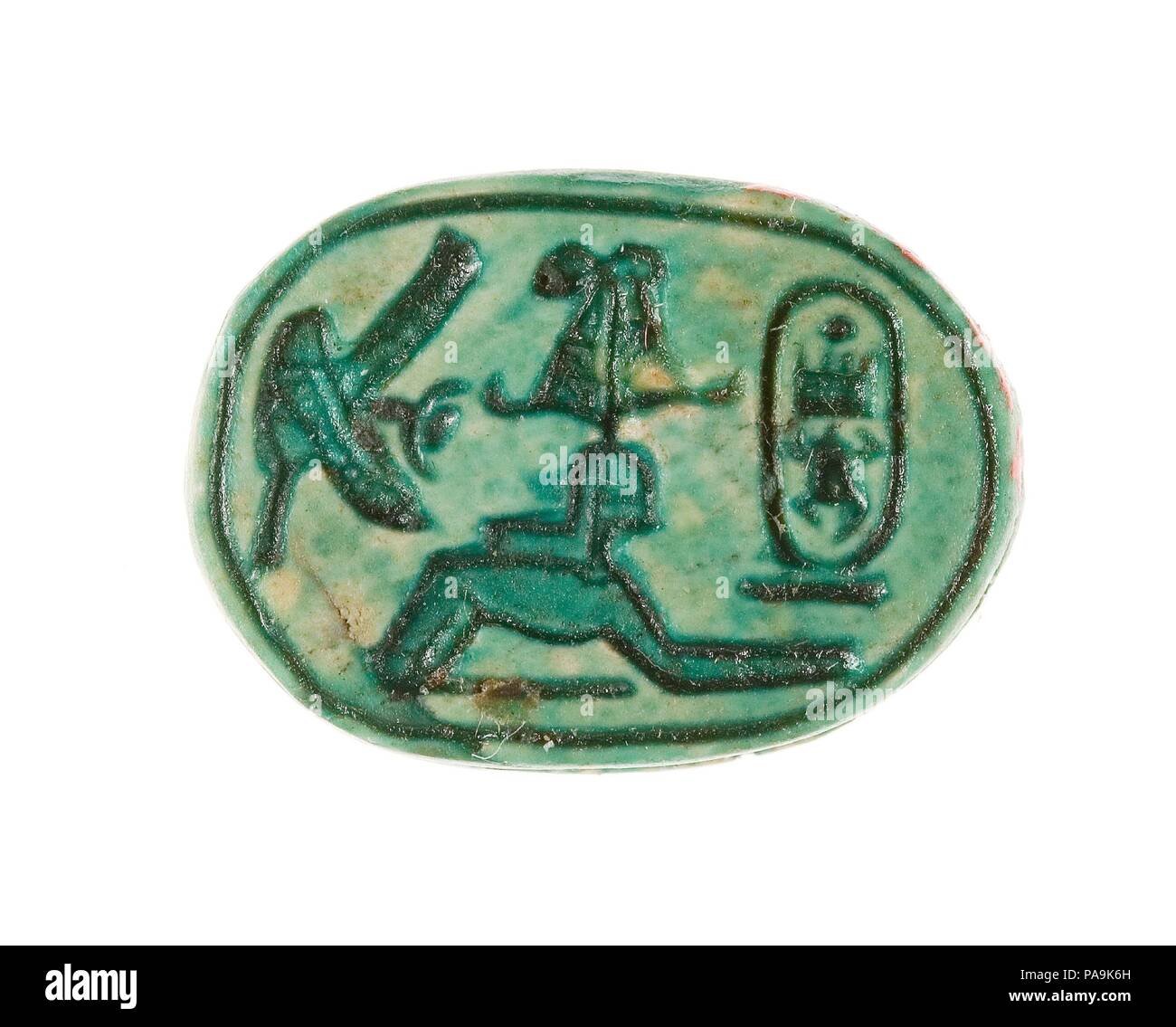 Scarab est inscrit le nom du trône de Thoutmosis III. Dimensions : L.1.8 cm (11/16) ; w. 1.4 cm (9/16 iin) ; h. 0,8 cm (5/16 po). Dynastie DYNASTIE : 18, tôt. Règne : règne d'Hatchepsout et de Thoutmosis III. Date : ca. 1479-1458 av. J.-C.. Musée : Metropolitan Museum of Art, New York, USA. Banque D'Images