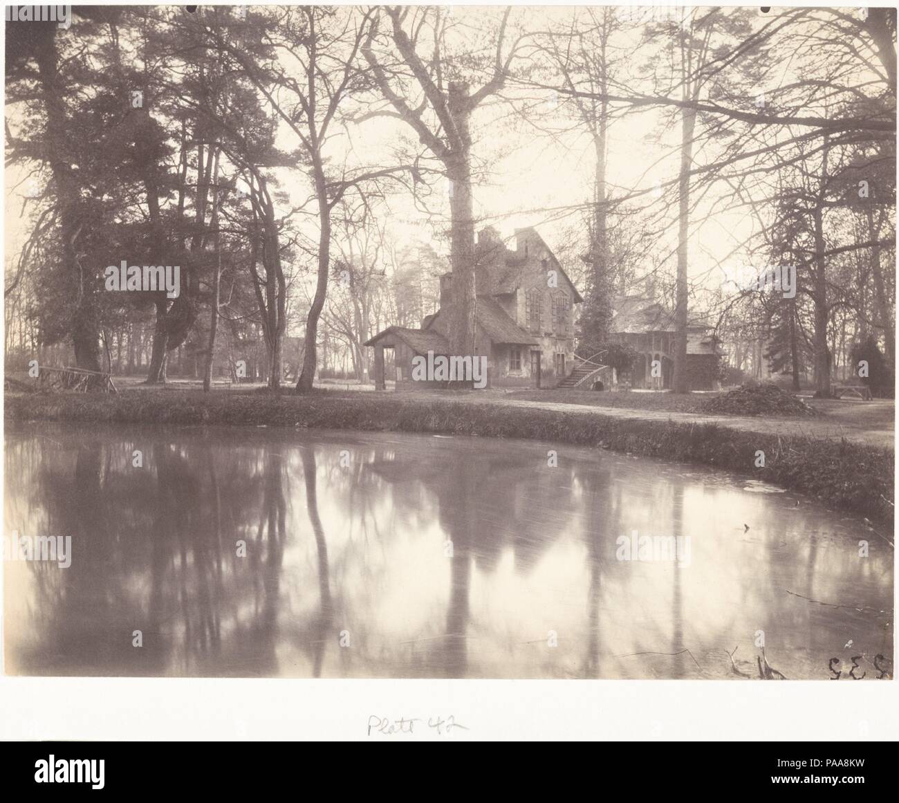 Trianon. Artiste : Eugène Atget (Français, Libourne 1857-1927 Paris). Dimensions : Image : 17 x 22,6 cm (6 11/16 x 8 7/8 in.) Montage : 19 x 25,2 cm (7 1/2 x 9 15/16 in.). Date : 1923-1925. Musée : Metropolitan Museum of Art, New York, USA. Banque D'Images