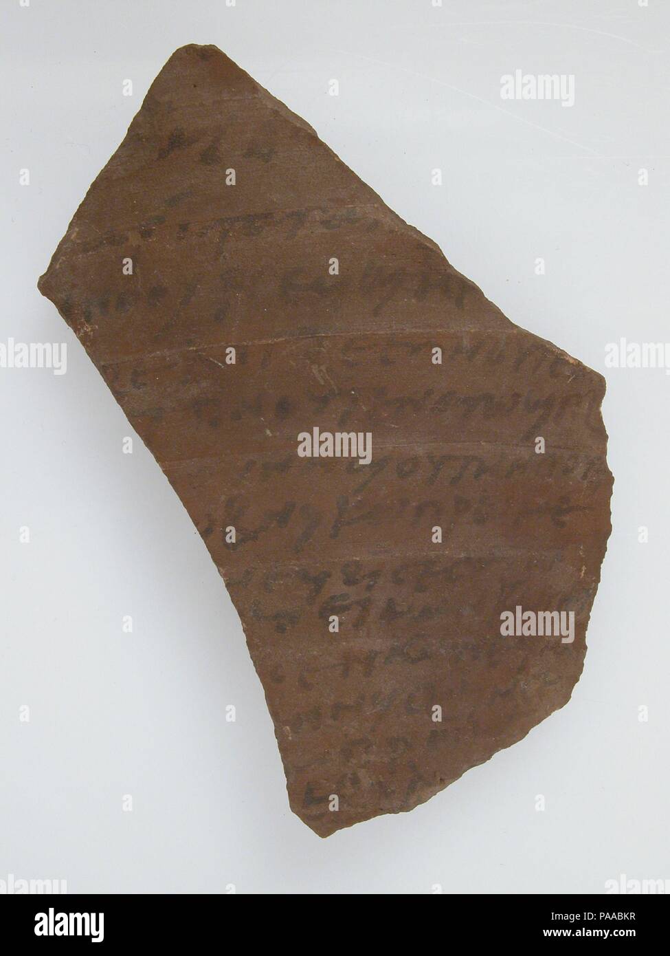 Ostrakon. Culture : le copte. Dimensions : 3 5/8 x 4 3/4 in. (9,2 x 12,1 cm). Date : 7ème siècle. Musée : Metropolitan Museum of Art, New York, USA. Banque D'Images