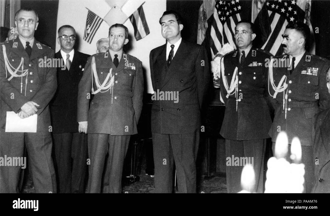 216 Richard Nixon du Shah à Téhéran le 13 décembre 1953 Palais (2) Banque D'Images