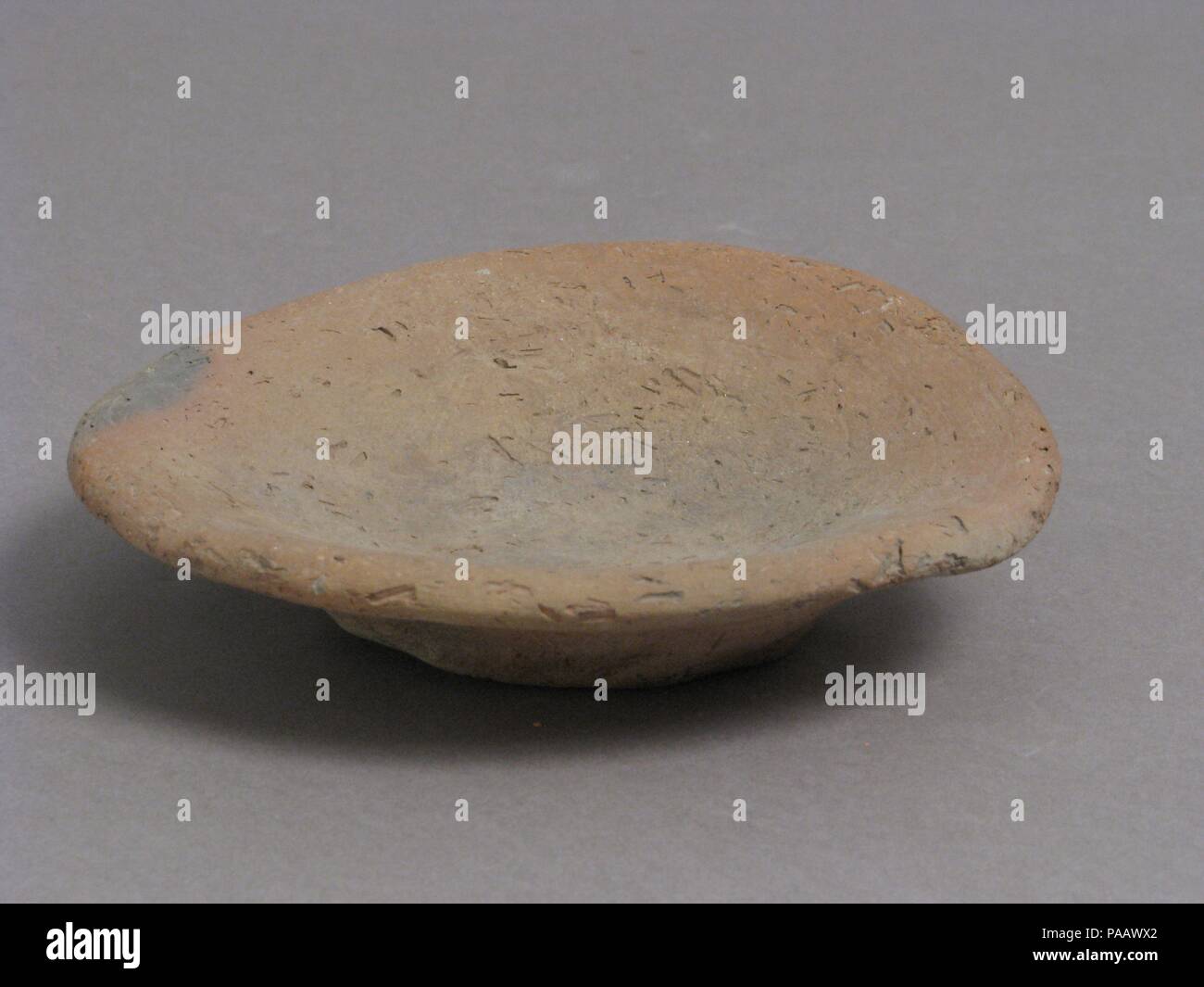 Le plat. Culture : le copte. Dimensions : hors tout : 1 x 4 3/16 in. (2,6 x 10,7 cm). Date : 4ème-7ème siècle. Musée : Metropolitan Museum of Art, New York, USA. Banque D'Images