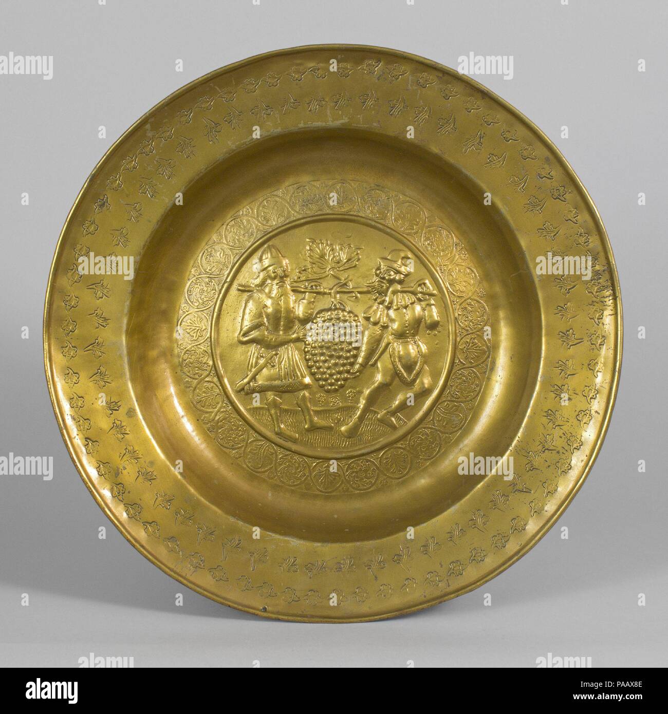 Le plat. Culture : l'allemand. Dimensions : hors tout : 15 1/2 x 1 7/8 in. (39,4 x 4,8 cm). Date : début du 16ème siècle. Musée : Metropolitan Museum of Art, New York, USA. Banque D'Images