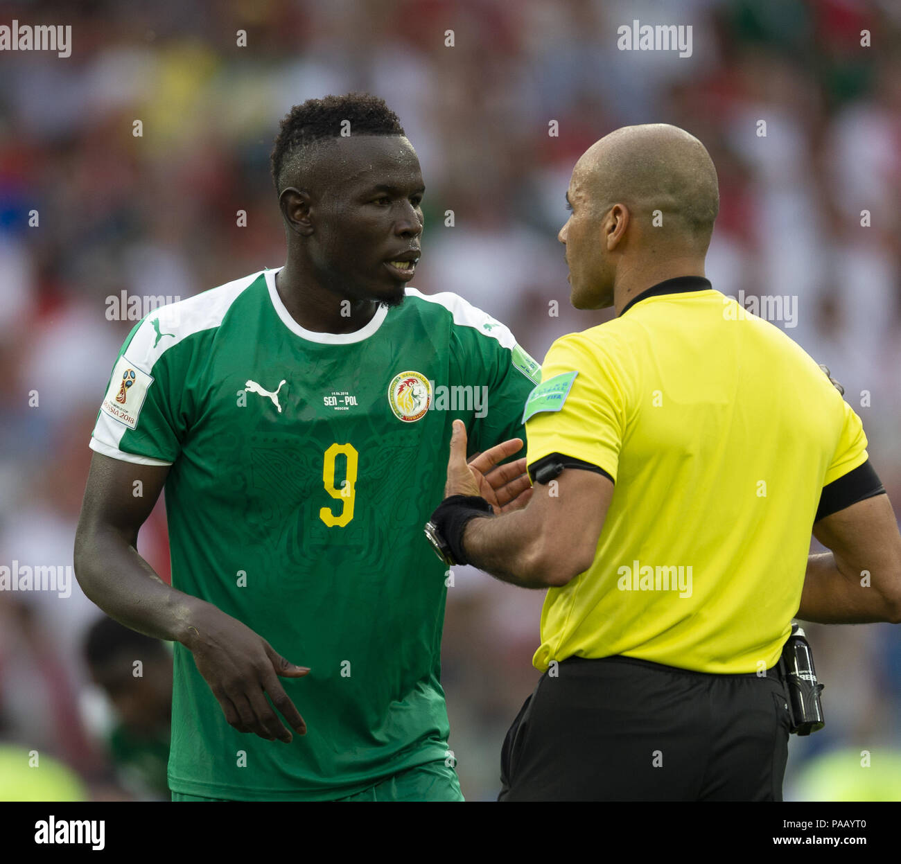 Coupe du Monde FIFA 2018 : Groupe H - Pologne v Sénégal comprend : Nawaf NUKRULLA (arbitre), Alfred NDIAYE Où : Moscou, Fédération de Russie Quand : 19 Juin 2018 Crédit : Anthony Stanley/WENN.com Banque D'Images